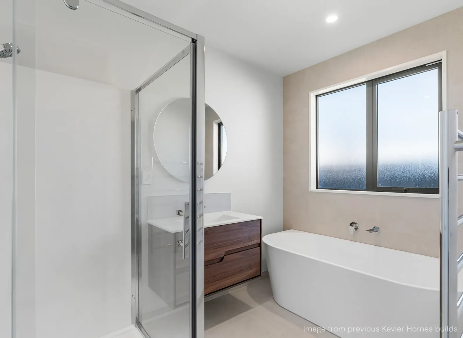 HG12142 website photo 10